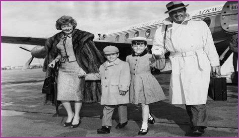 Did Desi Arnaz Jr have a child at 15?